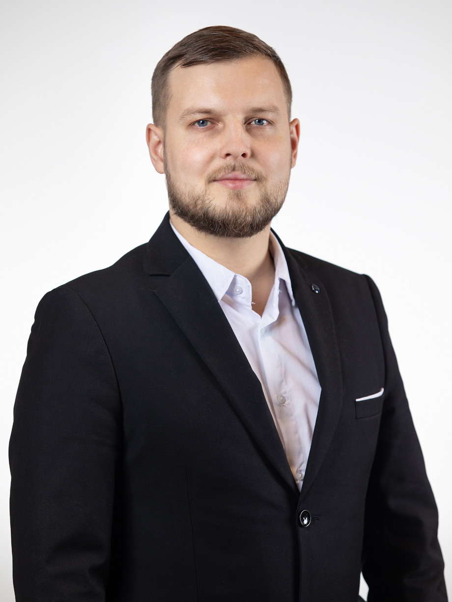 Alexander Fomin . Supply Department Head 