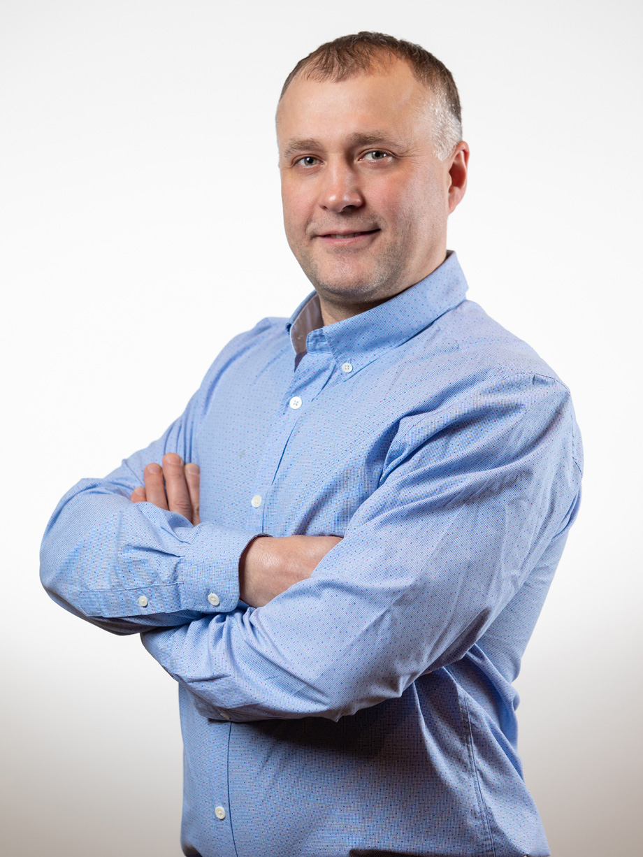 Konstantin Bayanov . Technical Committee Member